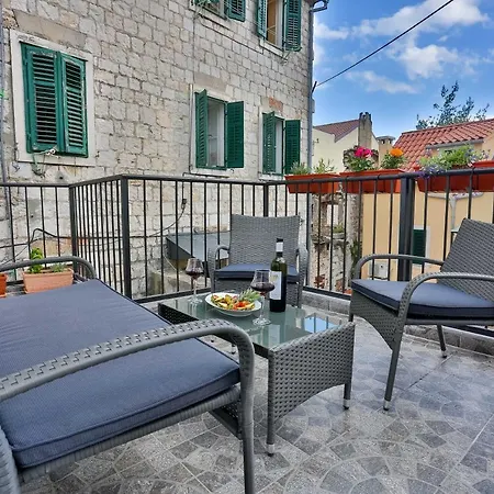 Impeccable 3-bed In * Split